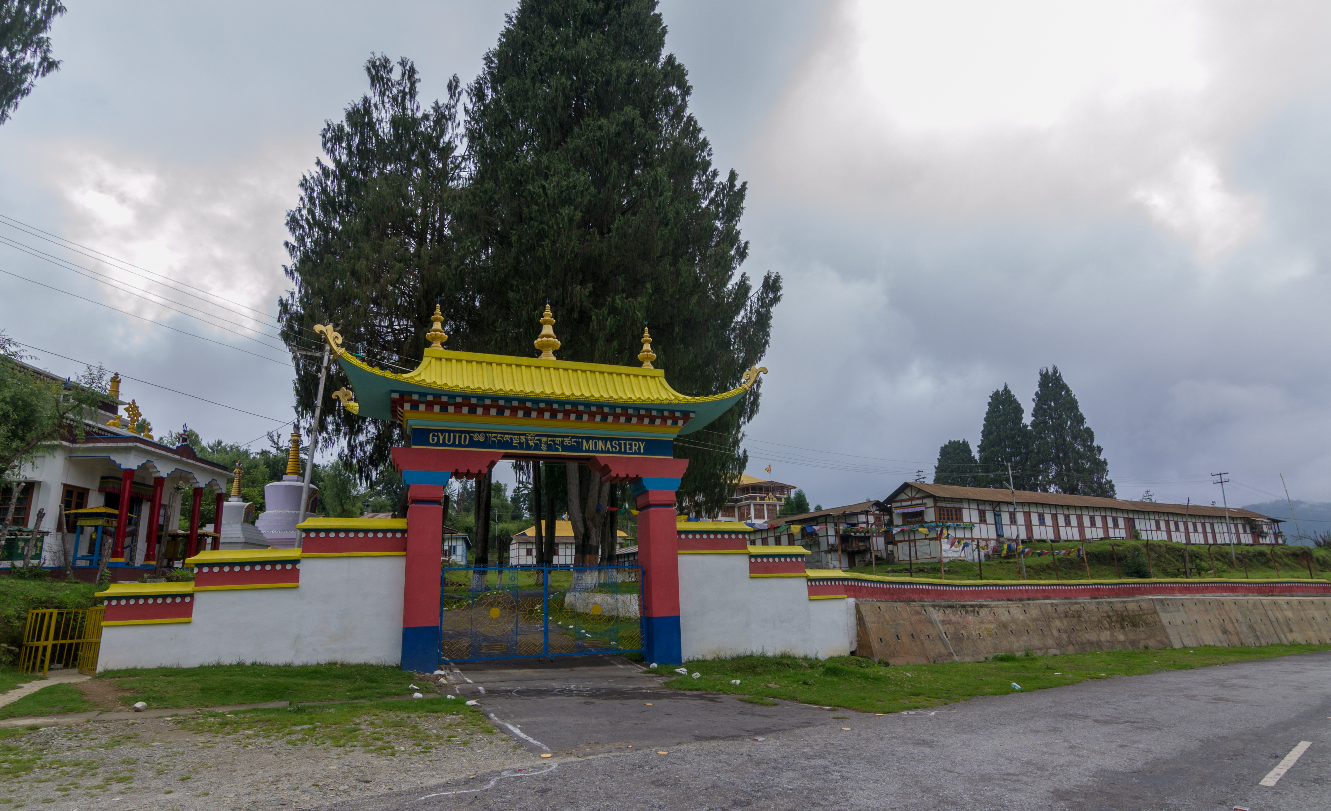 guyto monastery tenzin gaon